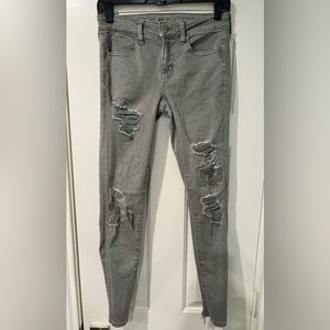American Eagle Next Level Stretch Distressed Wash Skinny Jeans Size 4